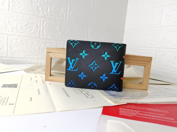 LVコピーウォレット背面デザイン